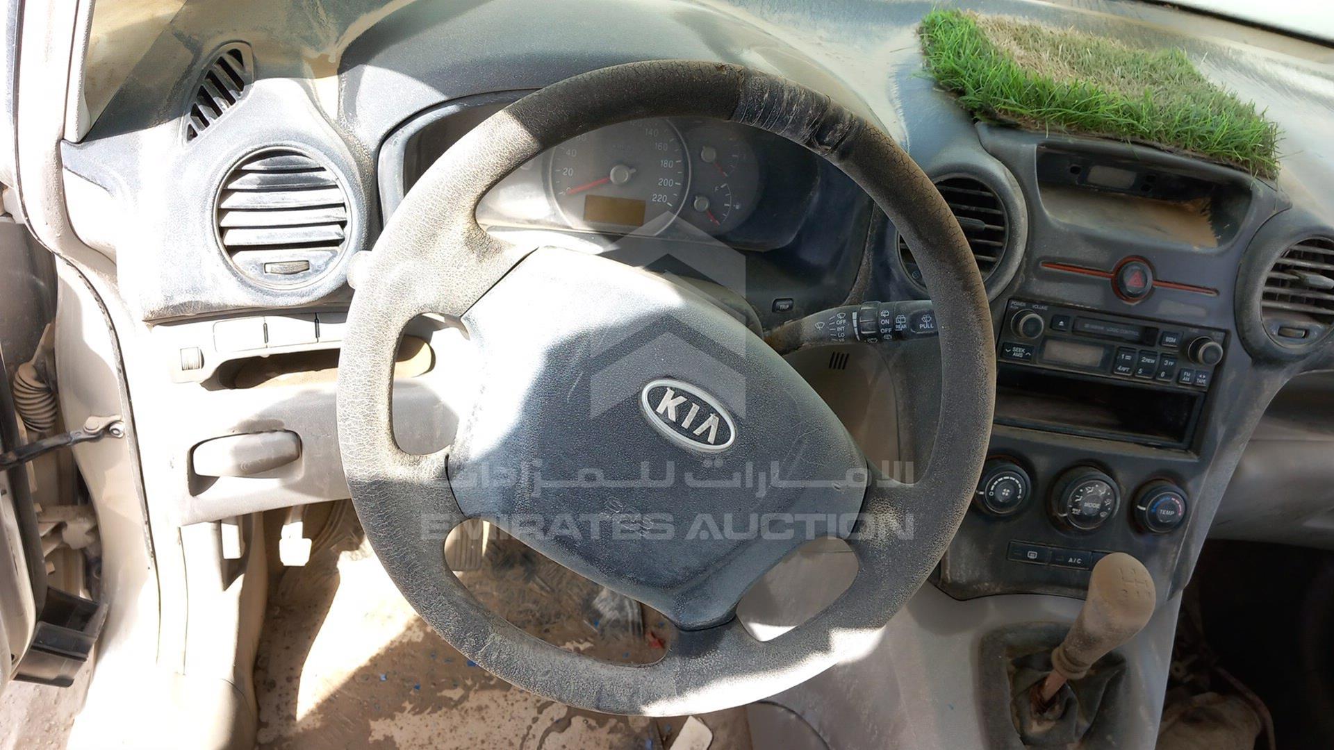 2007 KIA CARENS VIN: KNAFG521577097364