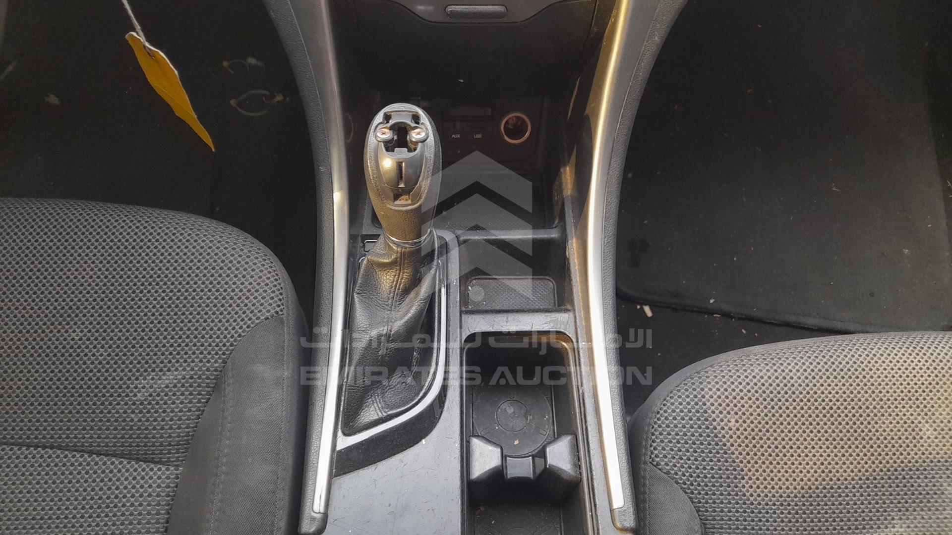 2014 HYUNDAI SONATA VIN: KMHEB41C7EA624942