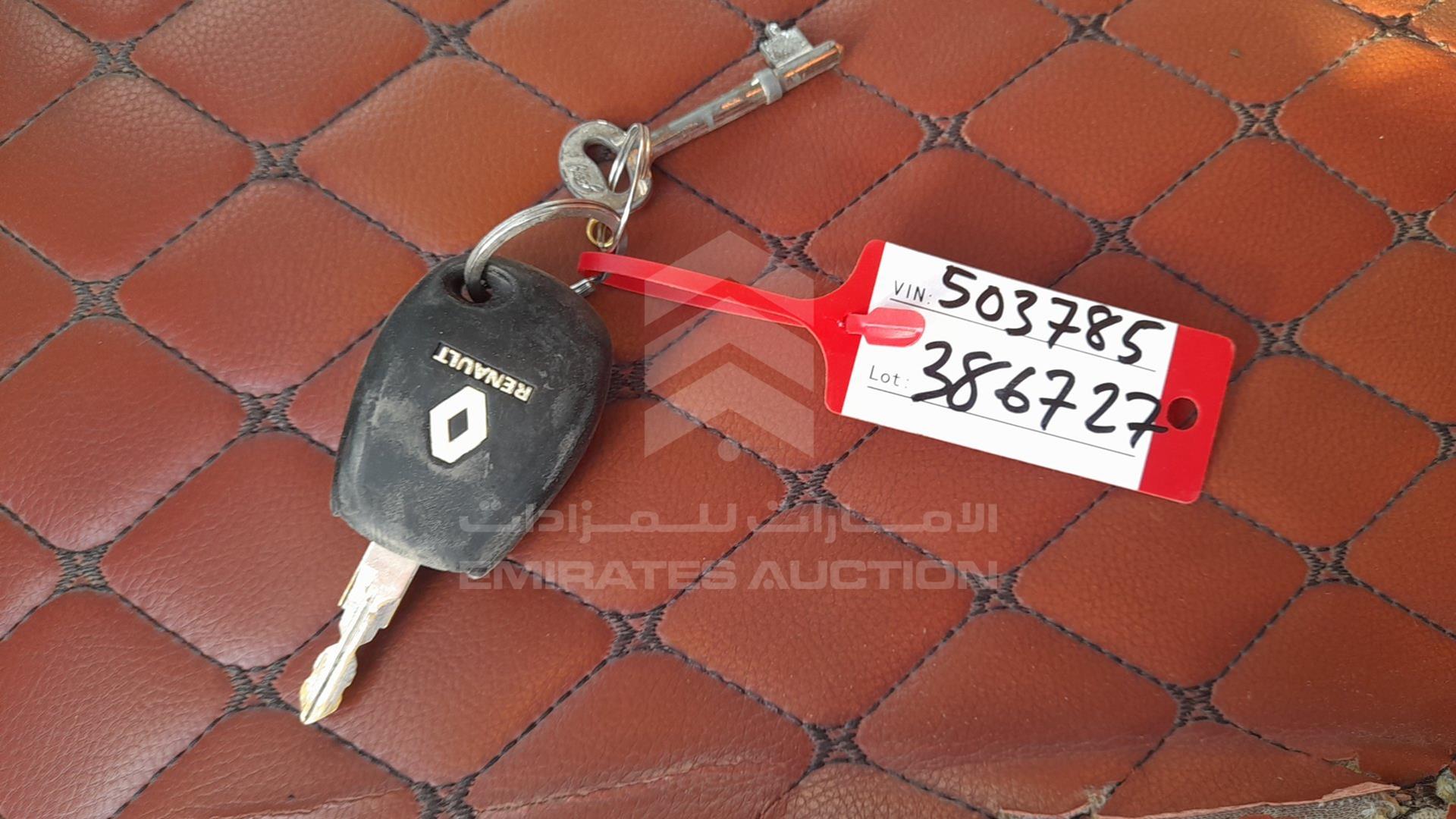 2014 RENAULT DUSTER VIN: VF1HSRCA3EA503785