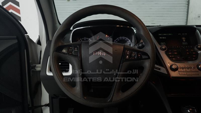 2GKAL8EK5H6183696 Auction: EmiratesAuction Lot: 405913 2GKAL8EK5H6183696 GMC Terrain 2017 WHITE Photo 14