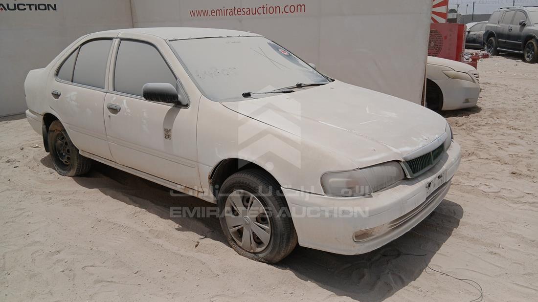 2000 Nissan Sunny — Front Right Angle — Photo 8