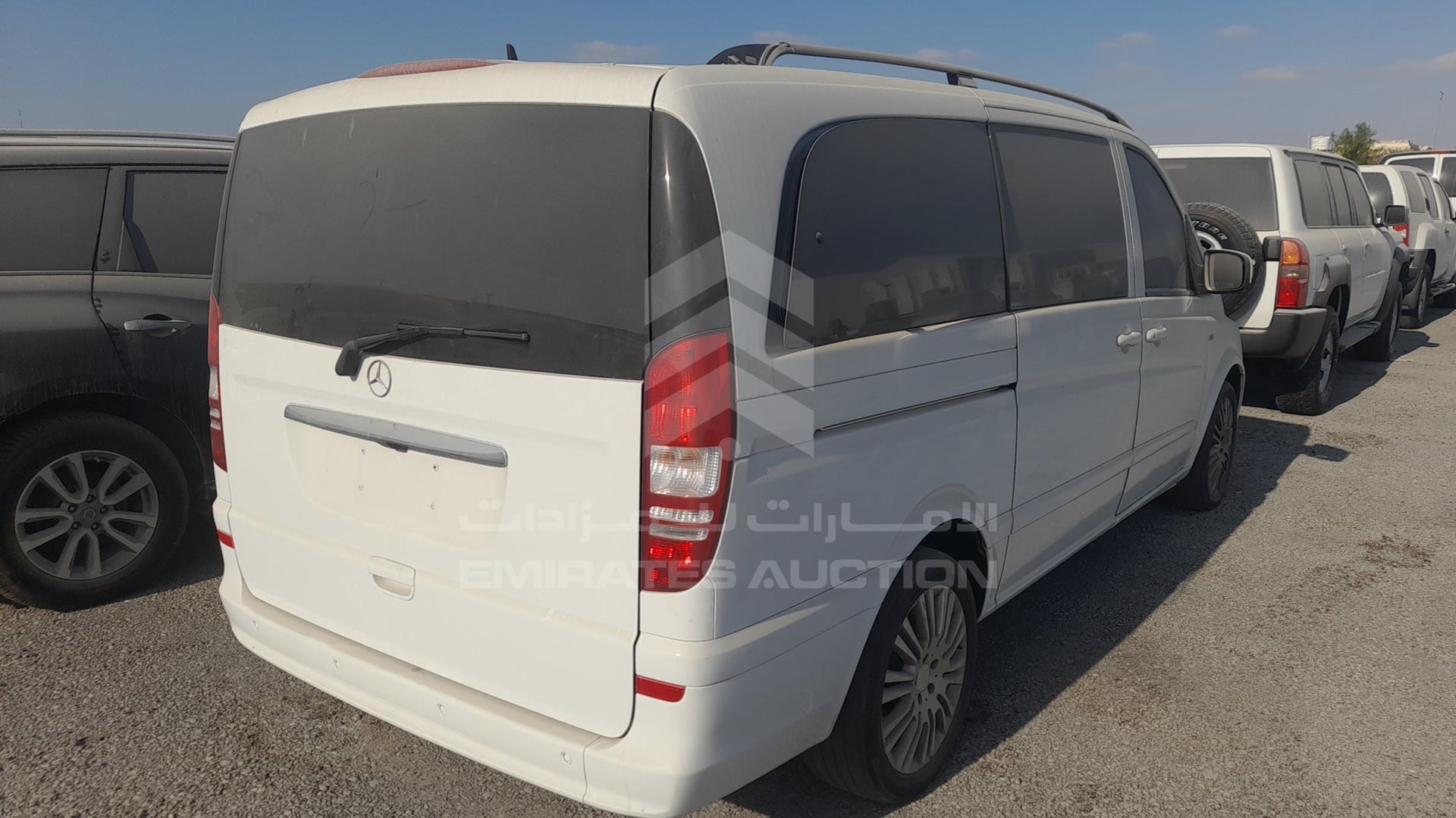 2011 MERCEDES VIANO VIN: WD4WA5832B3626370