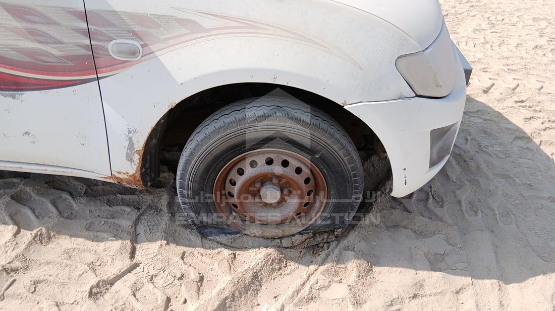 2012 Mitsubishi L 200 — Front Right Tyre — Photo 31