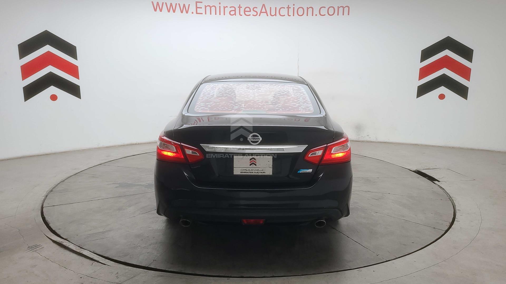 2017 NISSAN TEANA VIN: LGBF5AE07HR312584