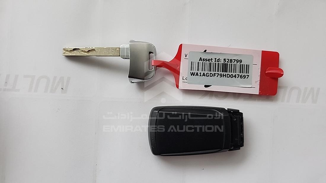 2017 Audi Q7 — Keys — Photo 7
