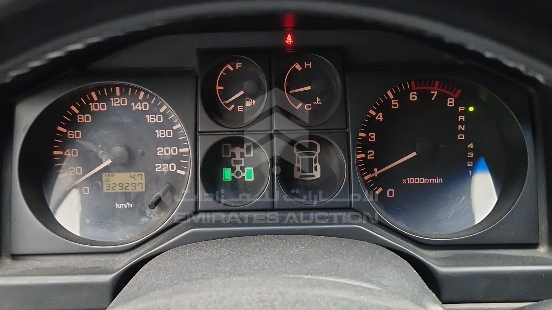 2006 MITSUBISHI PAJERO VIN: JMYMRV63W6J705247