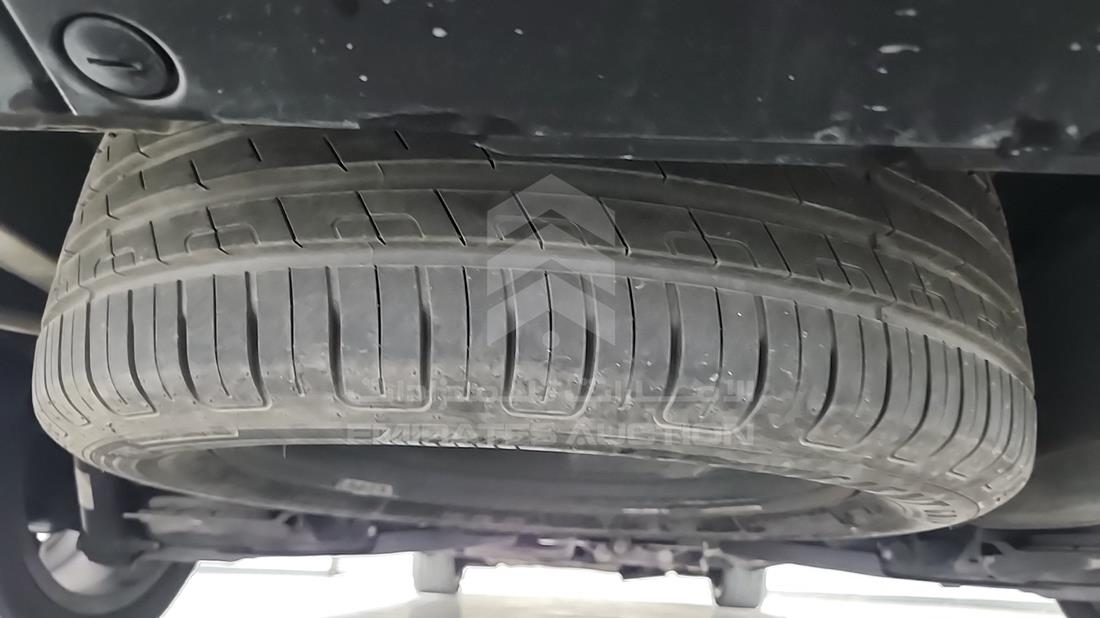مرسيدس V 250 2021 — الإطار الاحتياطي — صورة 22