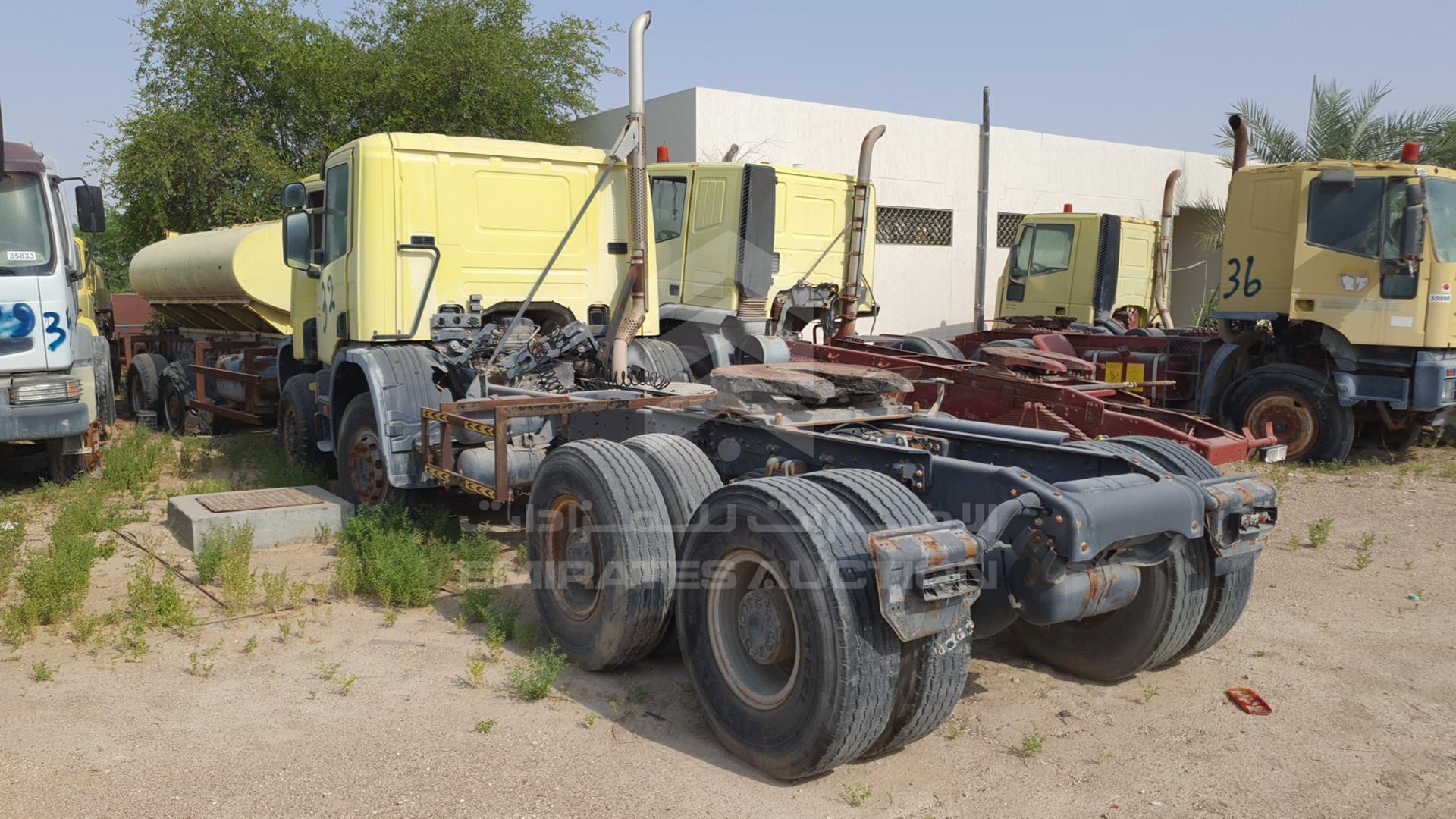 2004 SCANIA --- VIN: XLEP6X40044504257