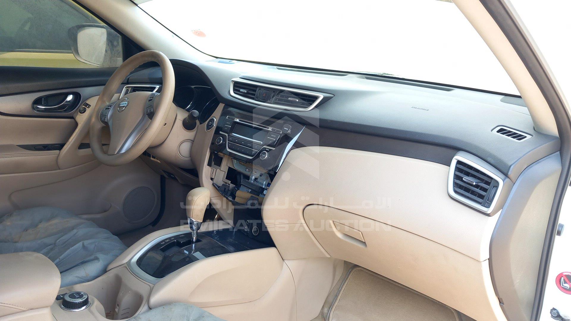 2015 NISSAN X-TRAIL VIN: JN1BT2MW9FW002705