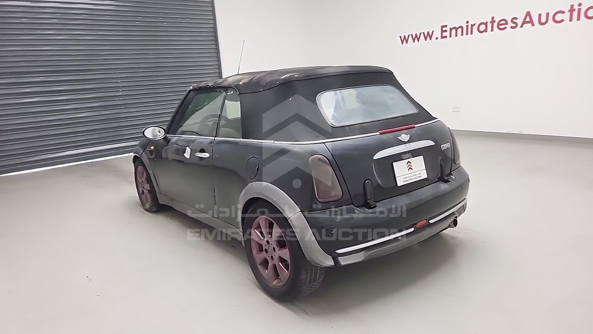 2005 MINI COOPER VIN: WMWRF31095TF90324