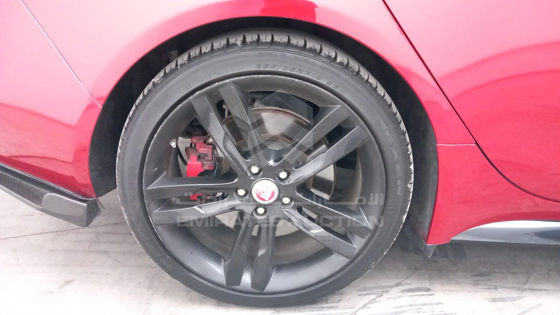 2016 JAGUAR XE VIN: SAJAB4BV8GA909222