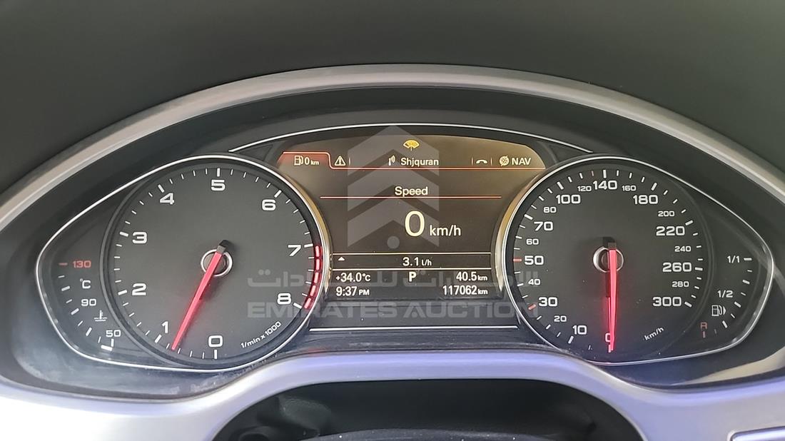 2011 Audi A8 — Speedometer & RPM Gauges — Photo 17