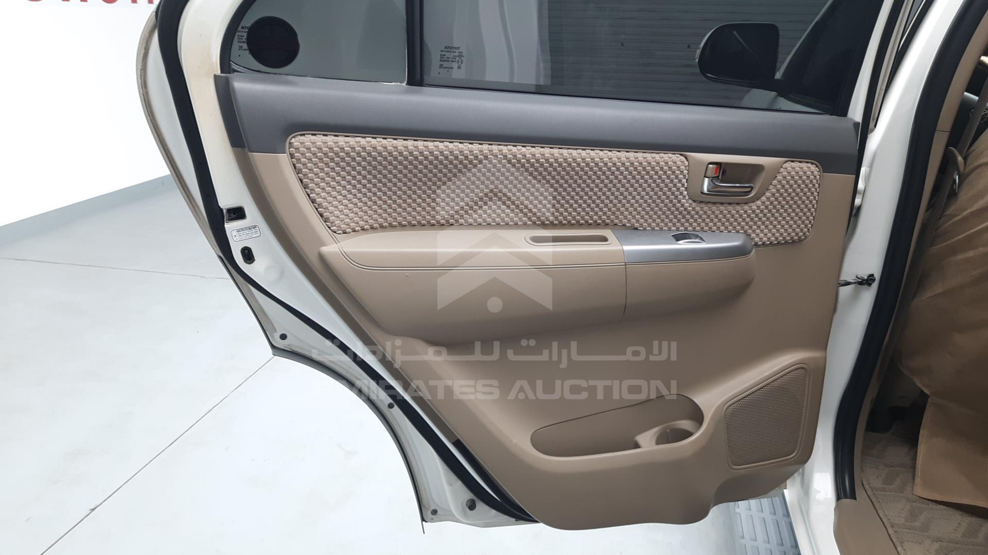 2013 TOYOTA FORTUNER VIN: MHFYX59G3D8037695