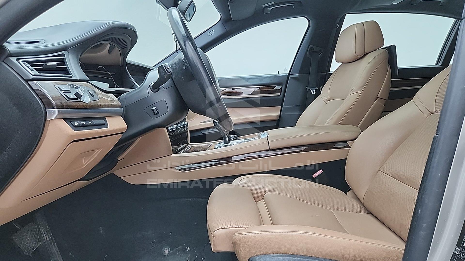 2015 BMW 730 VIN: WBAYE2101FD840169