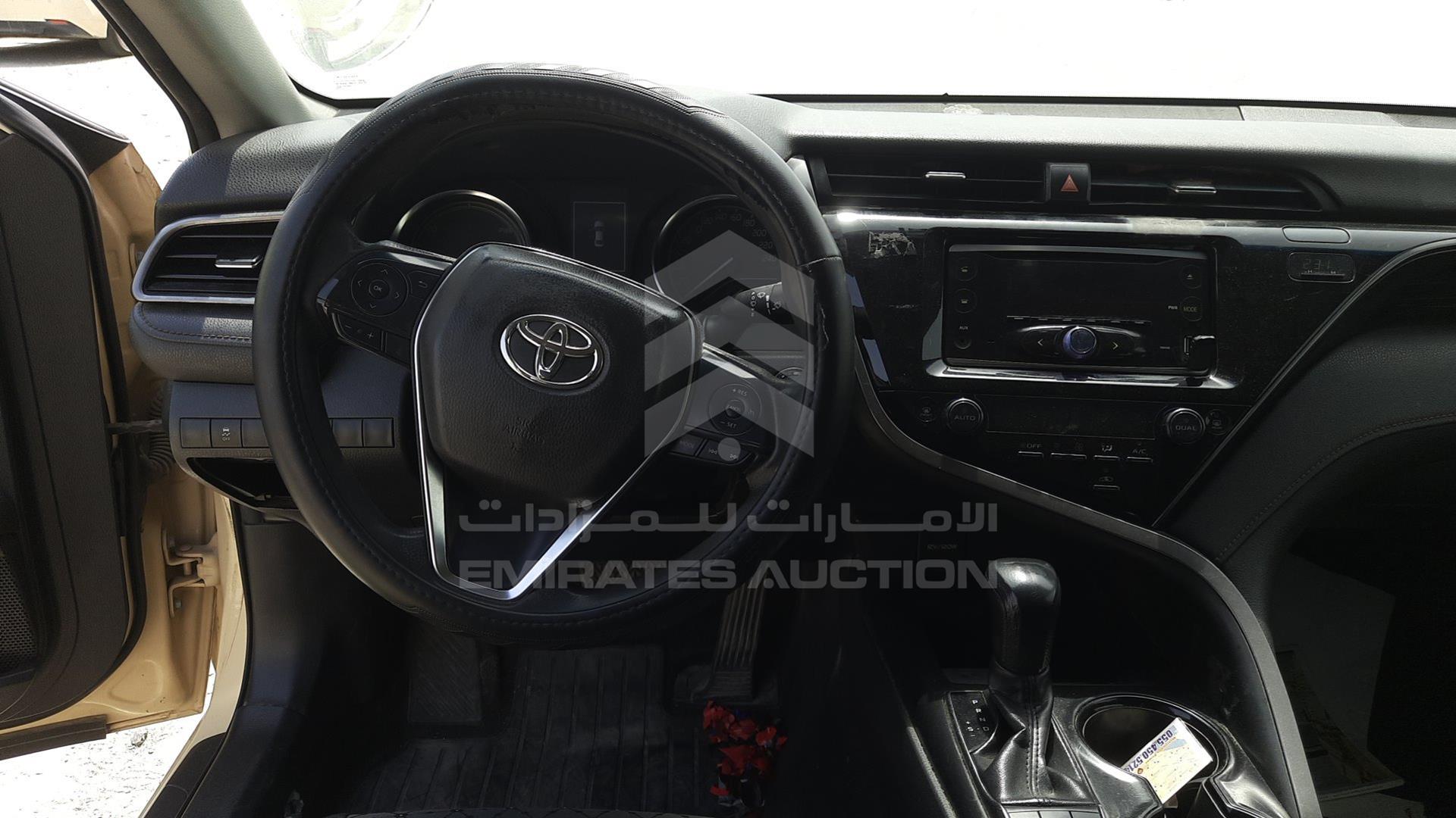 2019 TOYOTA CAMRY VIN: JTNB29HK9K3014716