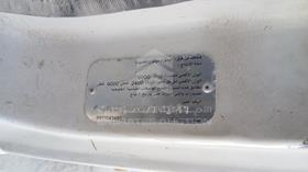 2000 Isuzu NPR — VIN on Frame — Photo 2 — Thumbnail