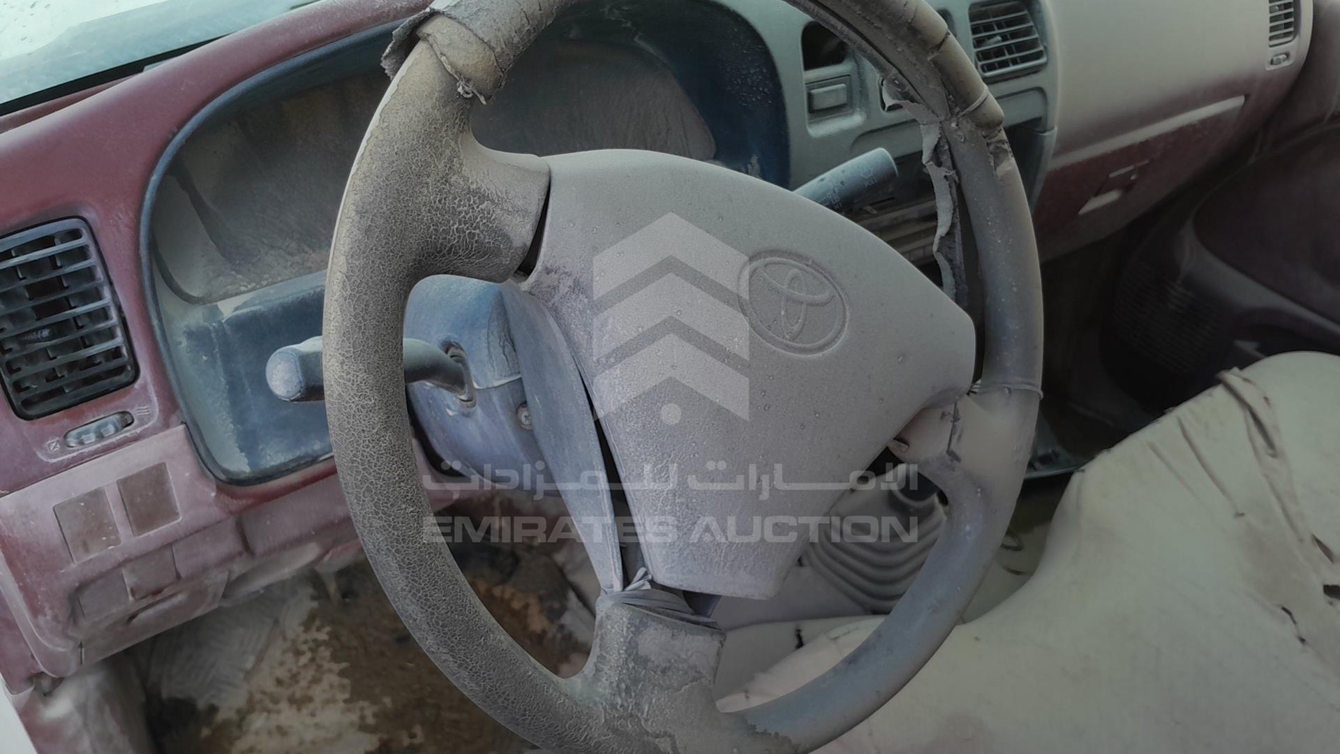 2004 TOYOTA PICK UP VIN: JTFEM426240146092