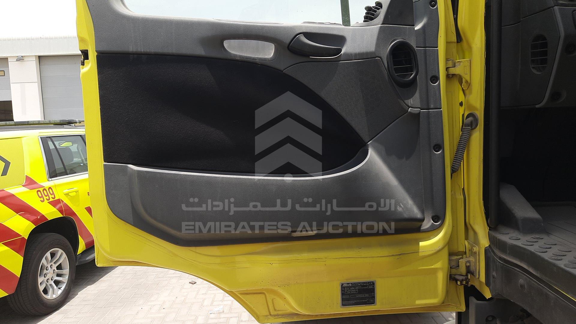 0 MERCEDES FIRE AND RESCUE TRUCK WITH ESCALATOR VIN: WDAKHCAA59L439476