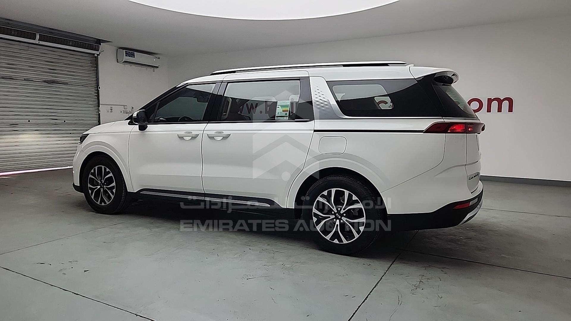 2021 KIA CARNIVAL VIN: KNANC8143M6049819