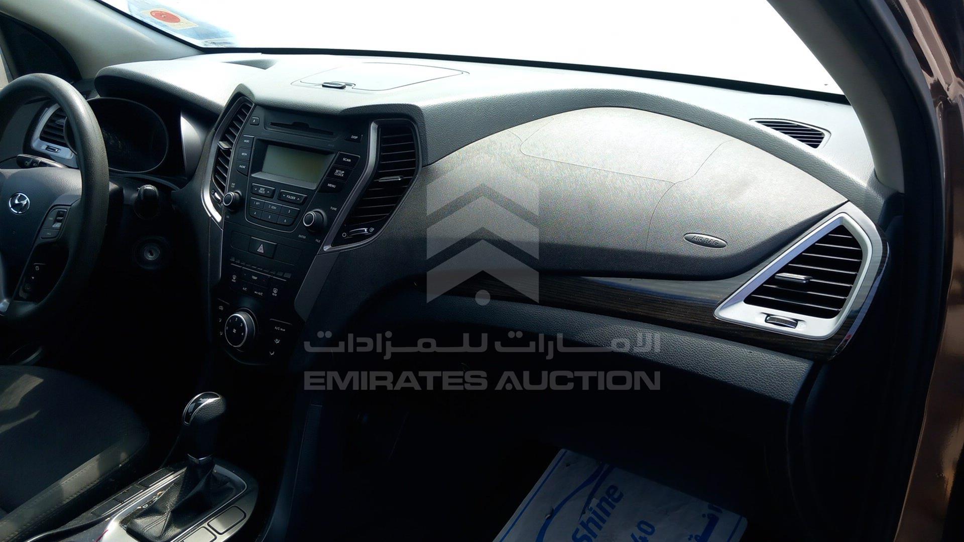 2014 HYUNDAI SANTA FE VIN: KMHST81C1EU248387