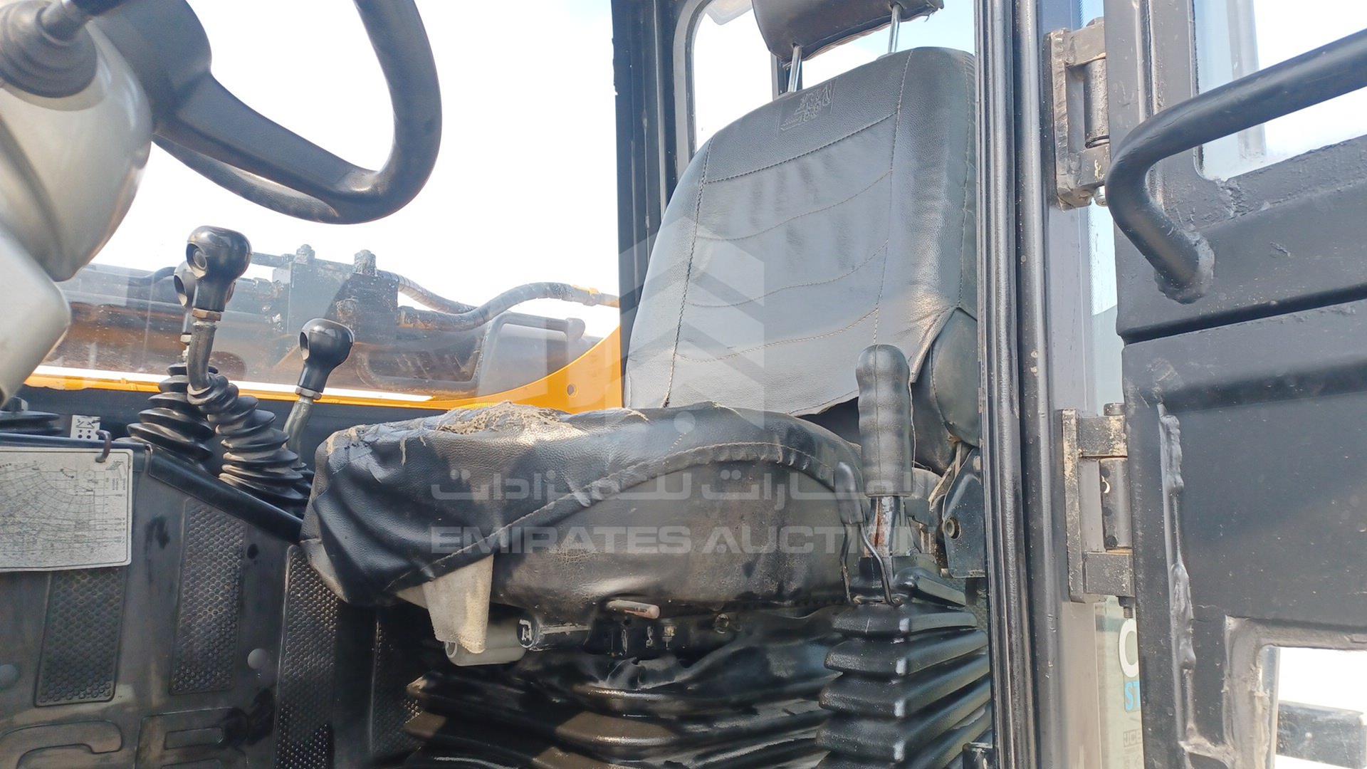 2022 JCB 530-110 VIN: RAJ5DD8MK03080638