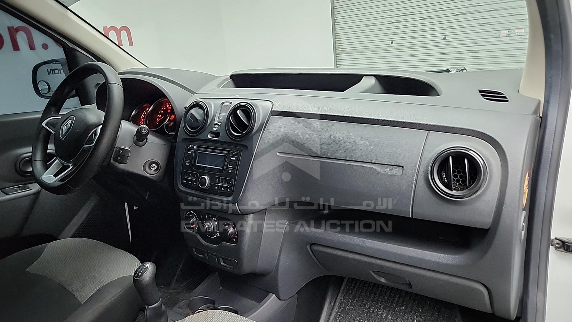 2022 RENAULT DOKKER VIN: VF18SRB45NG028455