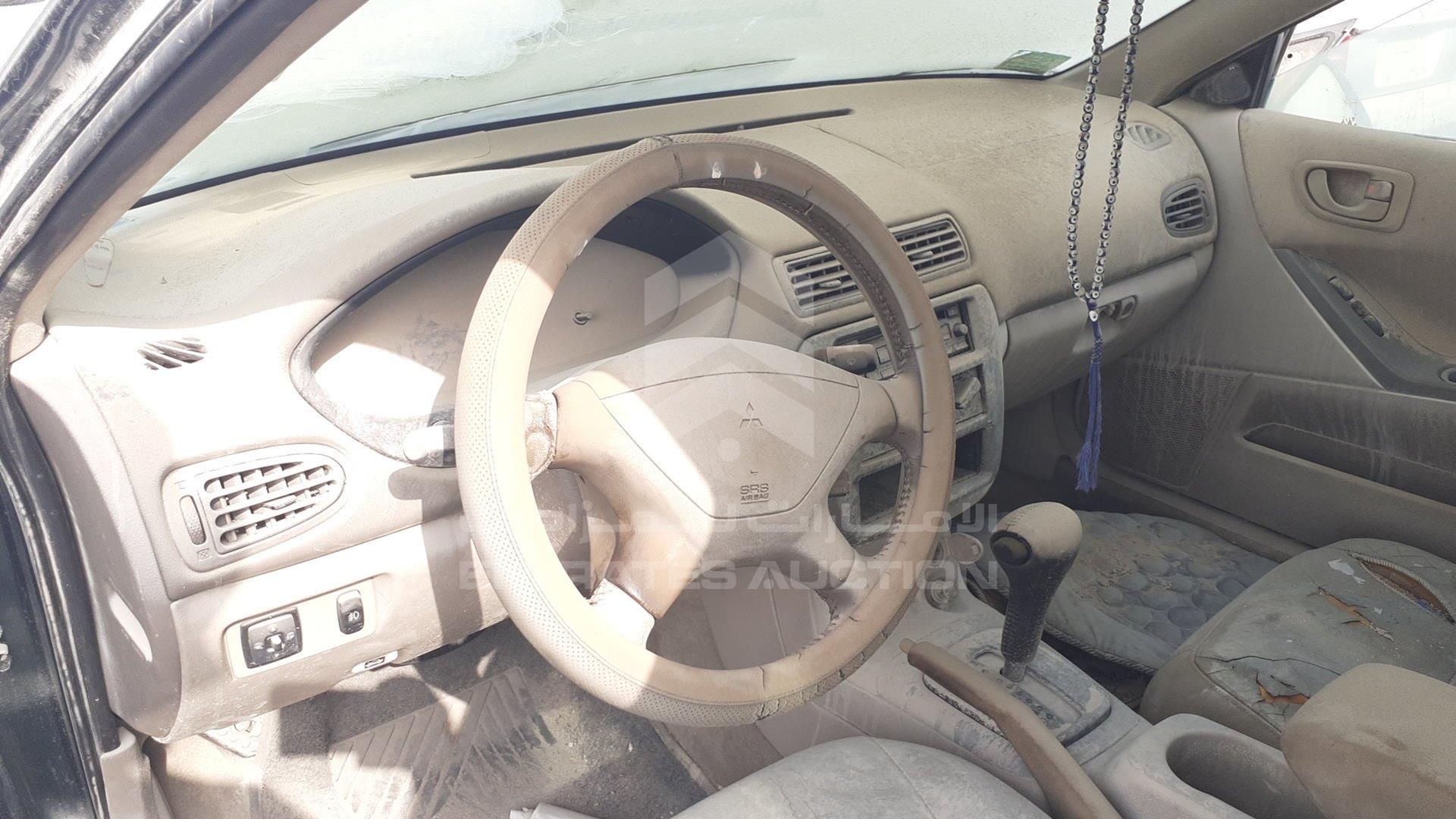 2002 MITSUBISHI GALANT VIN: 4A3AA46G62E033486