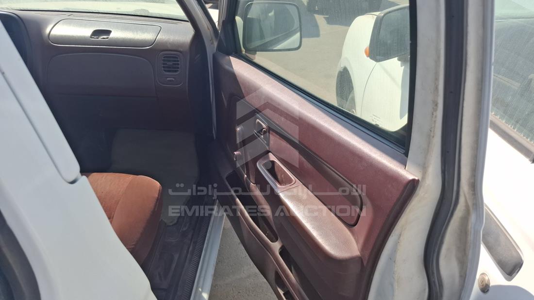 2009 Nissan Pick up D/C — Front Right Door — Photo 24