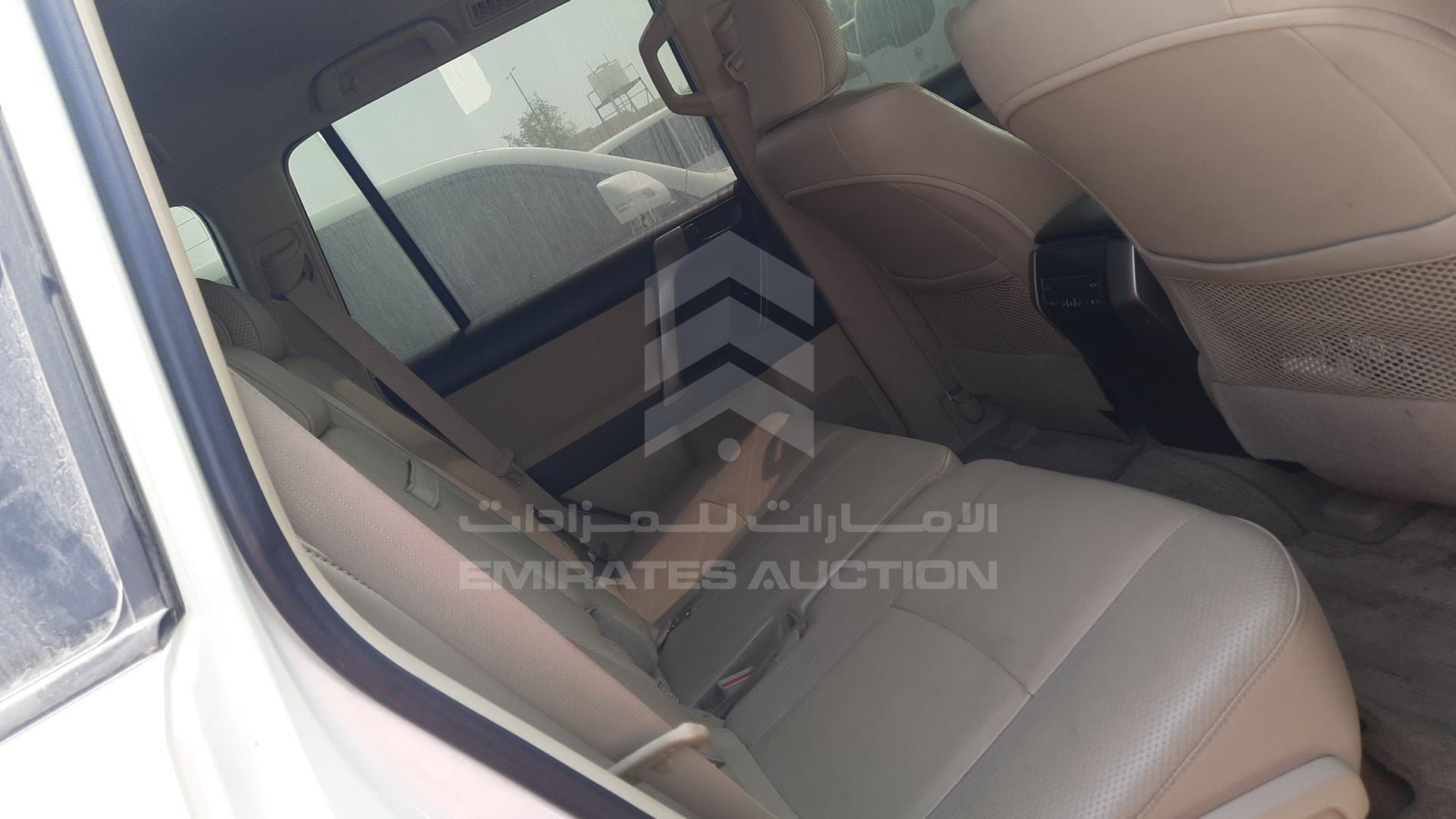 2011 TOYOTA LAND CRUISER PRADO VIN: JTEBU9FJ0B5010465