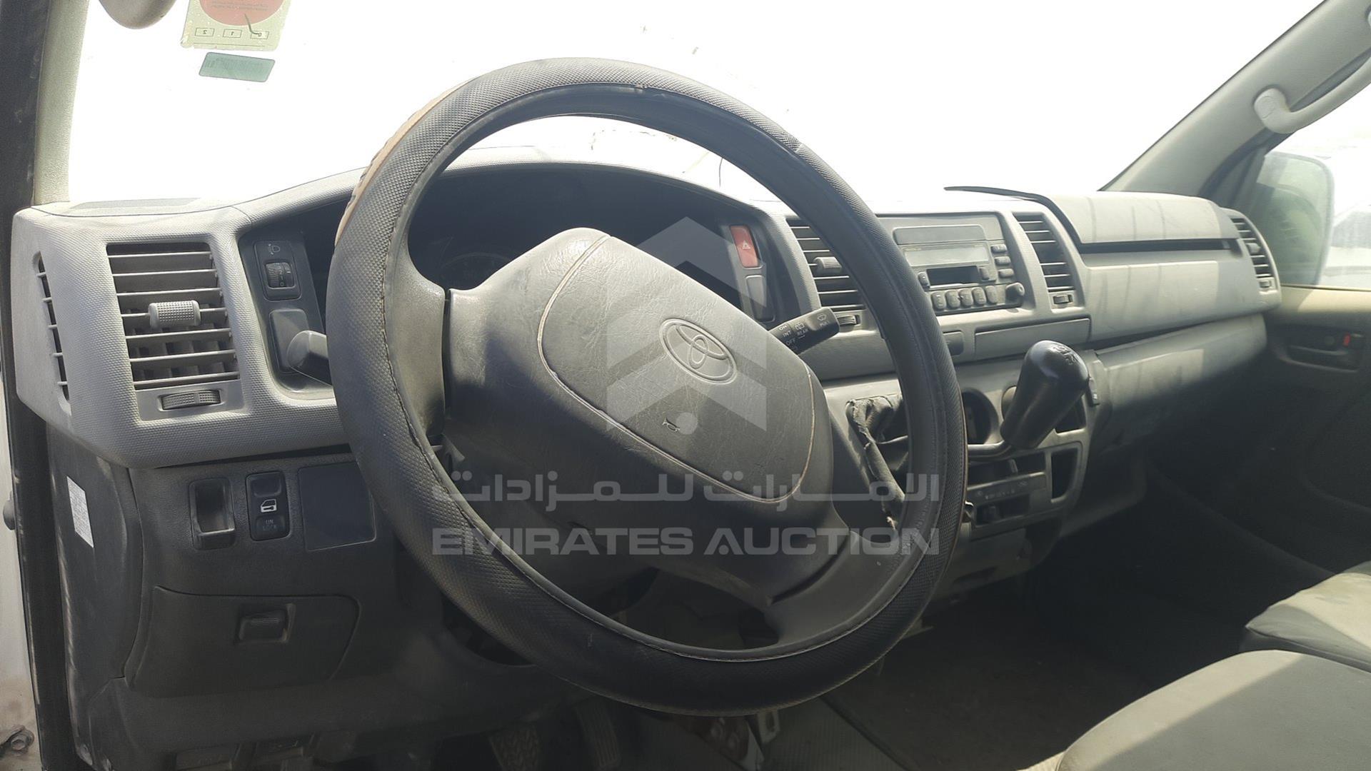 2009 TOYOTA HIACE VIN: JTGJX02PX95011620