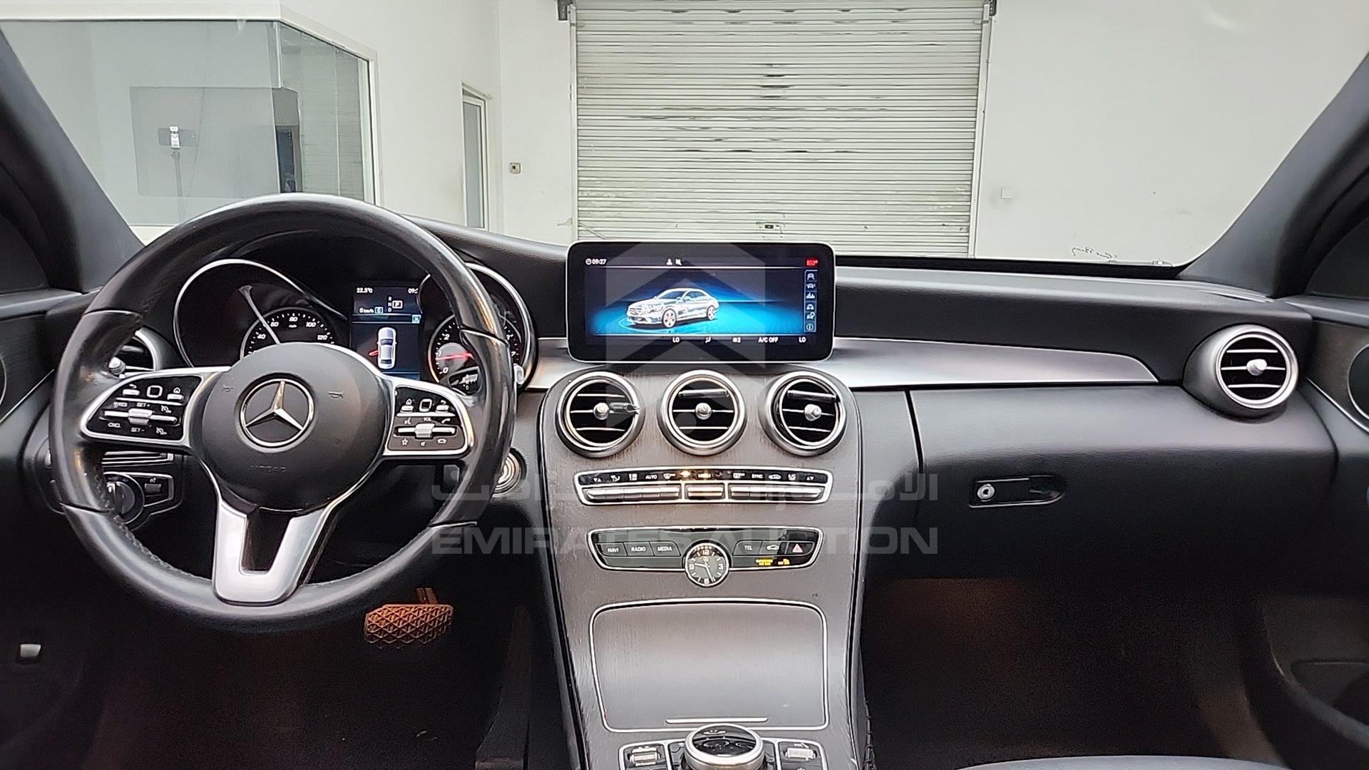 2020 MERCEDES C 300 VIN: WDDWF8DB9LR558180
