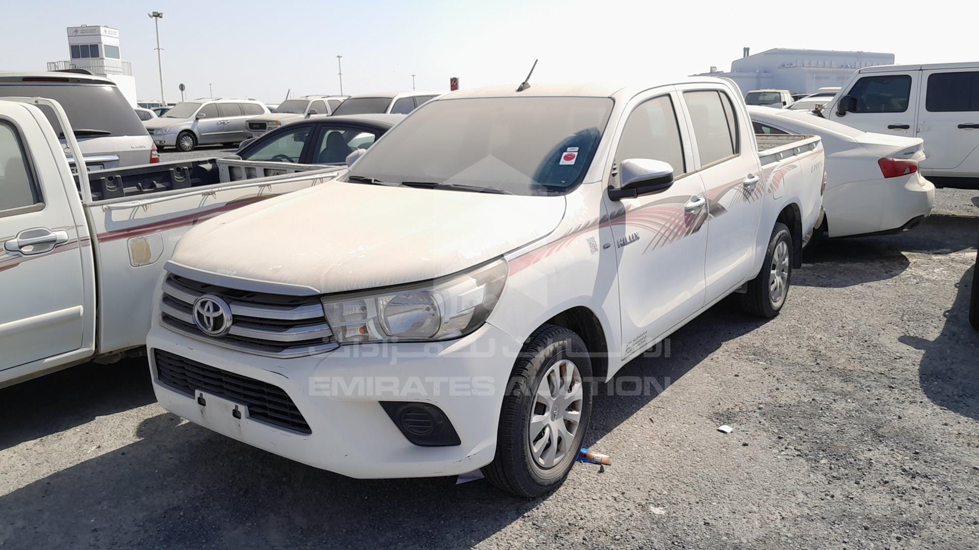 2016 TOYOTA HILUX VIN: MR0CX6CD2G0290716