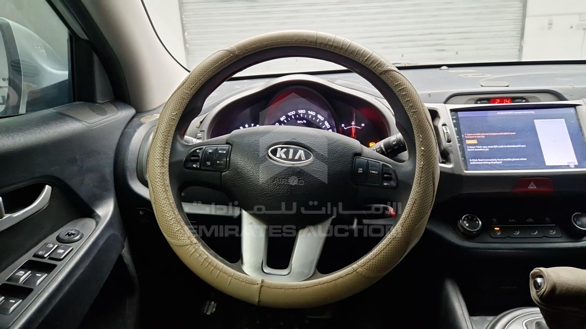 2011 KIA SPORTAGE VIN: KNAPB811XB7065010