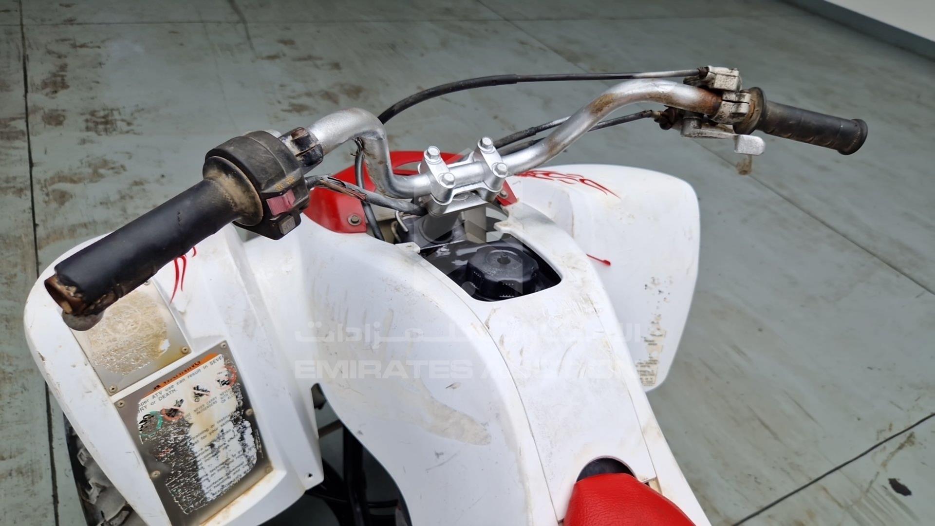 0 BUGGY YAMAHA VIN: B304E026422
