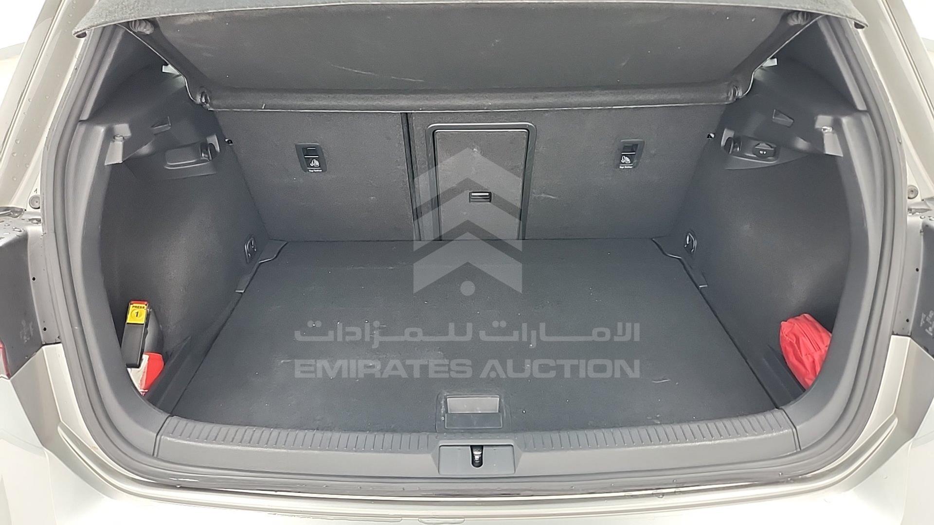 2019 VOLKSWAGEN GOLF VIN: WVWFL2AU5KW003524