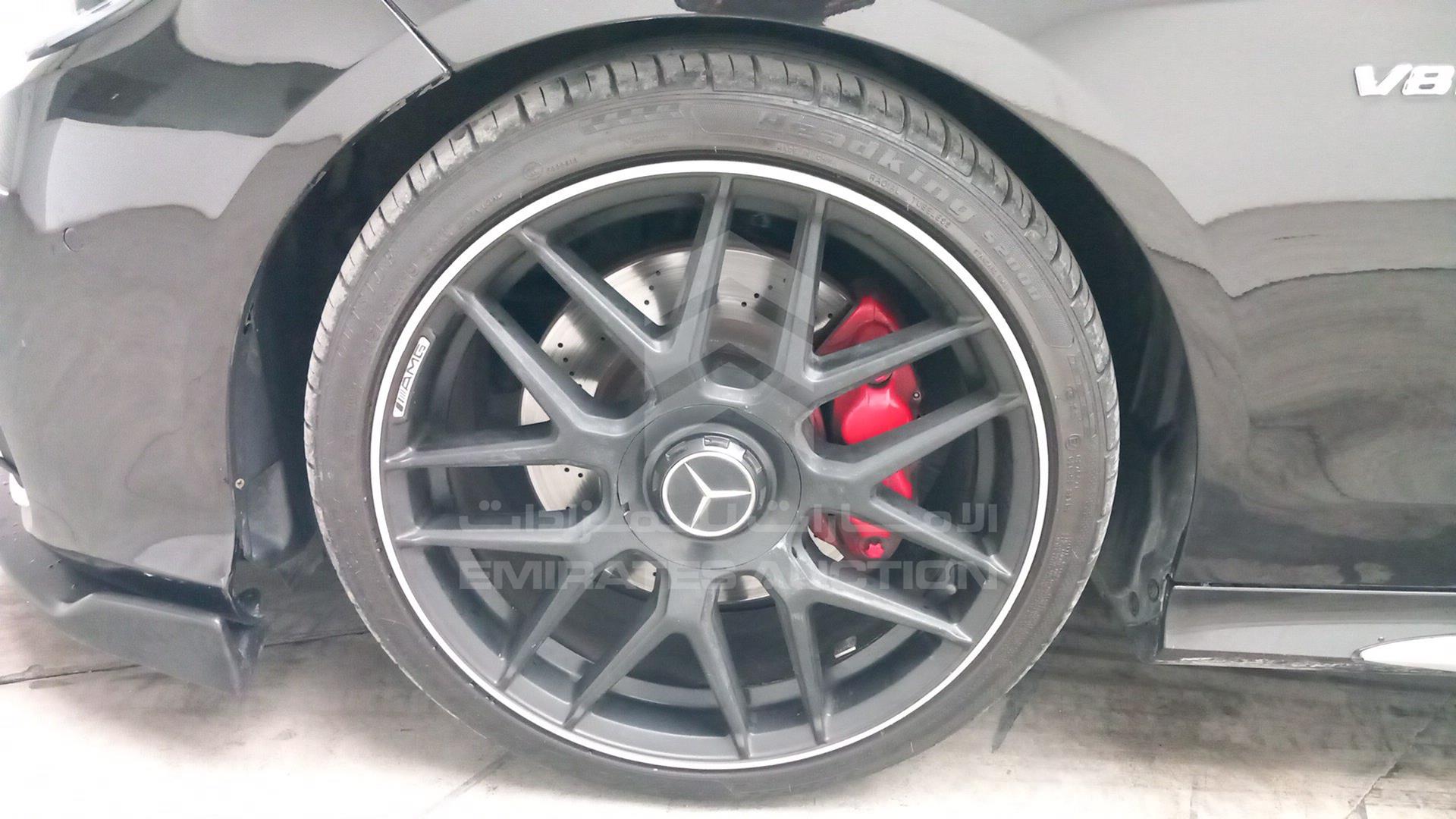 2009 MERCEDES E 550 VIN: WDD2120721A007365