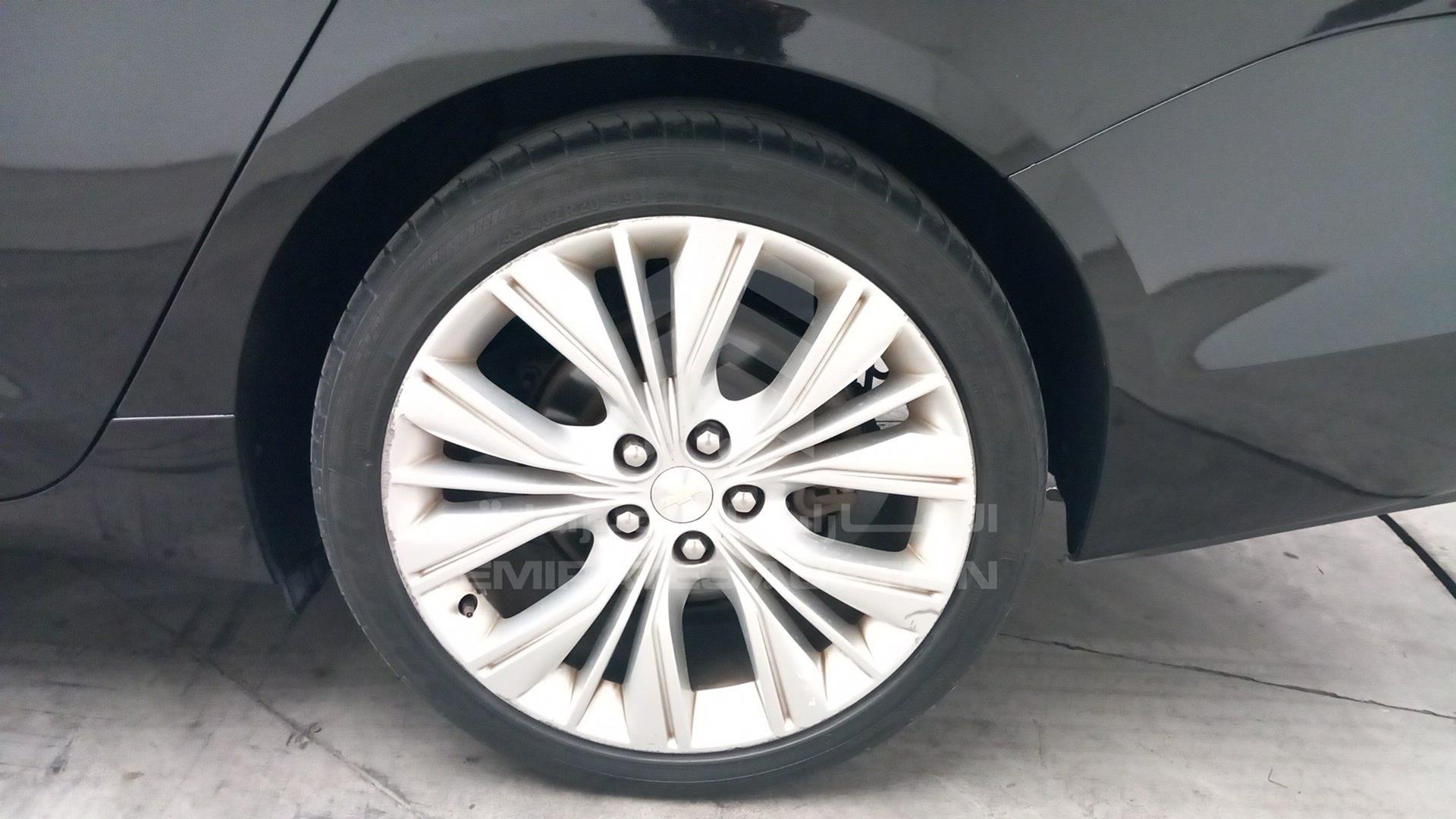 2019 CHEVROLET IMPALA VIN: 2G1135S31K9105681
