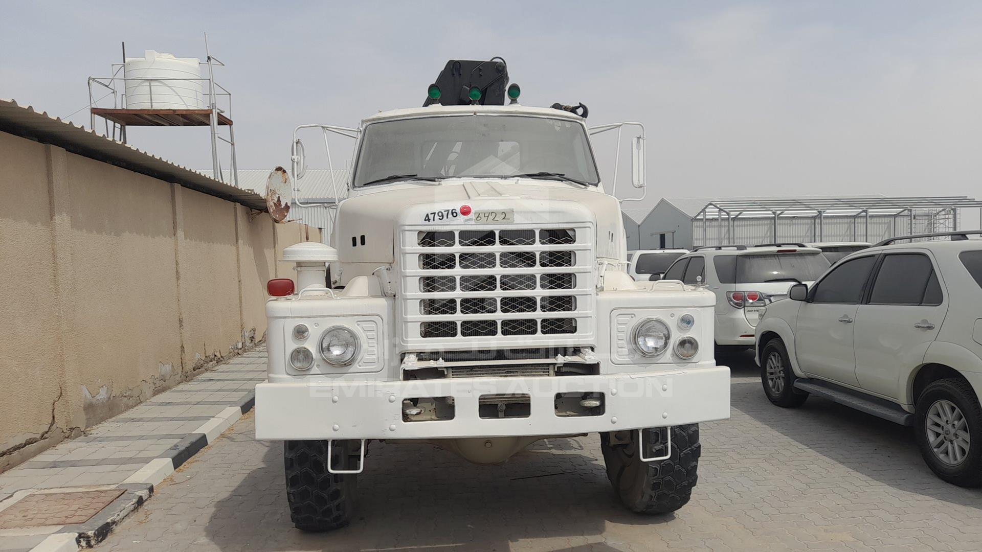0 NISSAN DIESEL UD VIN: TZA52P-4208