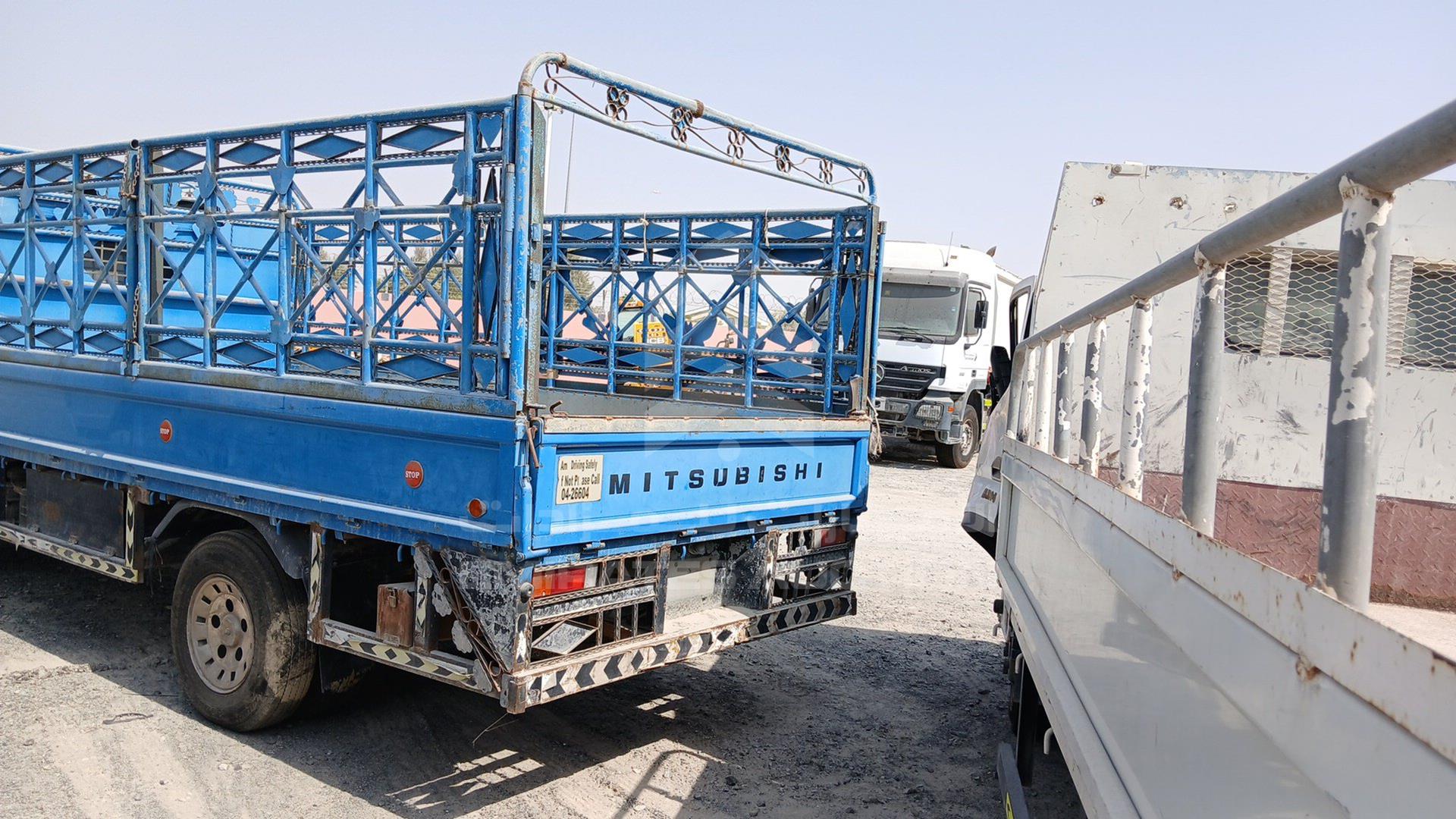 2015 MITSUBISHI CANTER VIN: JL7B6E1P9FK018934