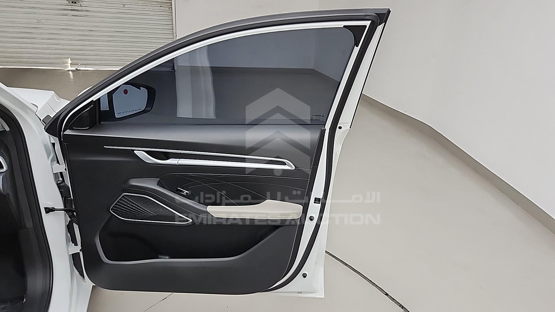 2024 GEELY EMGRAND VIN: LB3F31S23RG010246