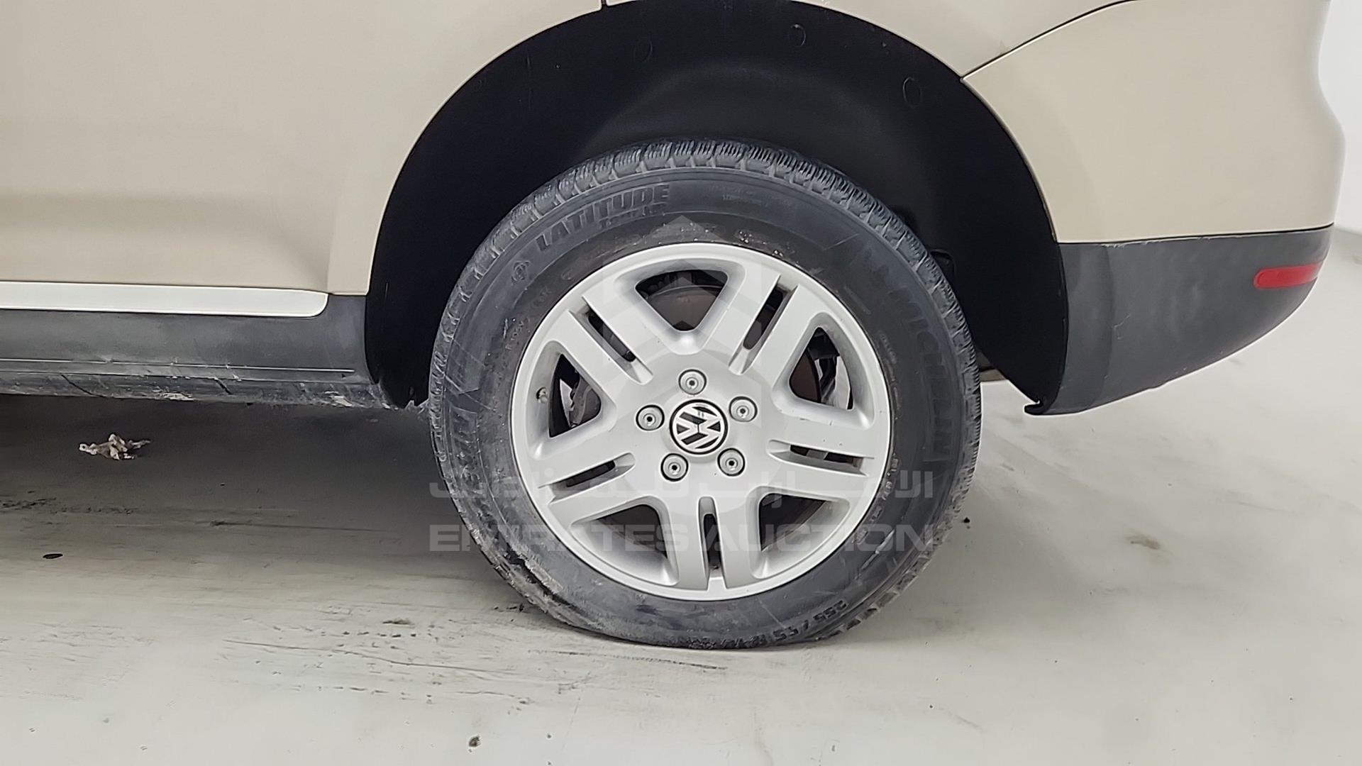 2006 VOLKSWAGEN TOUAREG VIN: WVGAE27L26D041356