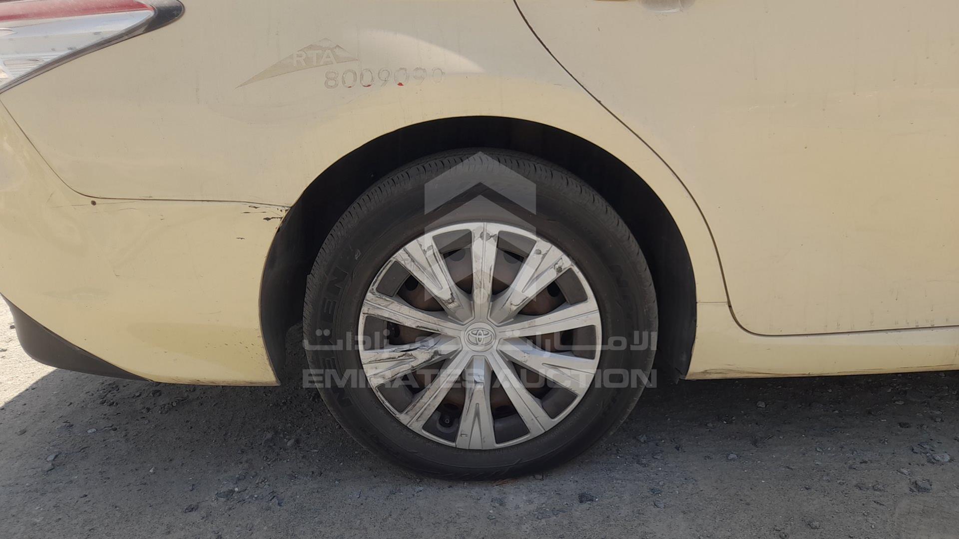 2019 TOYOTA CAMRY VIN: JTNB29HK5K3042173
