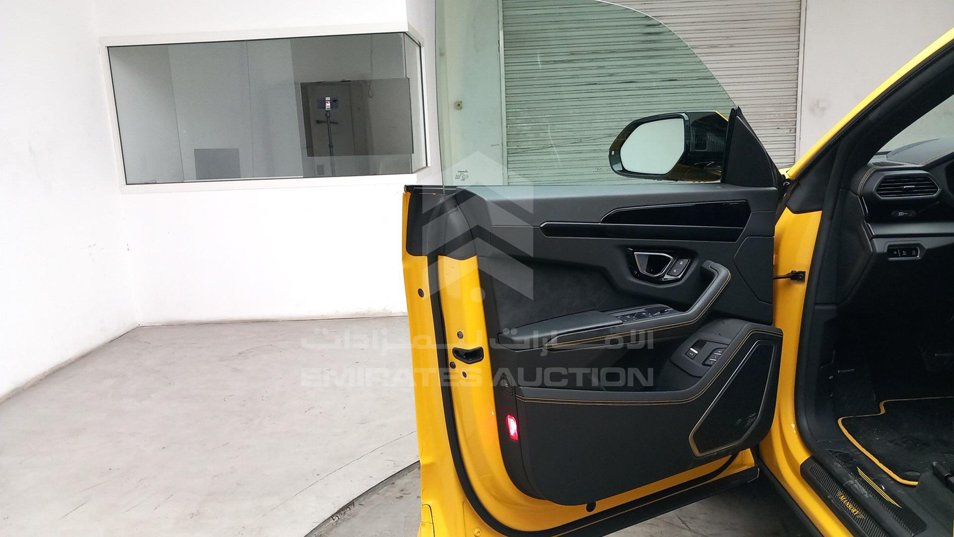 2022 LAMBORGHINI URUS MY 2 VIN: ZPBEA1ZL5MLA13586
