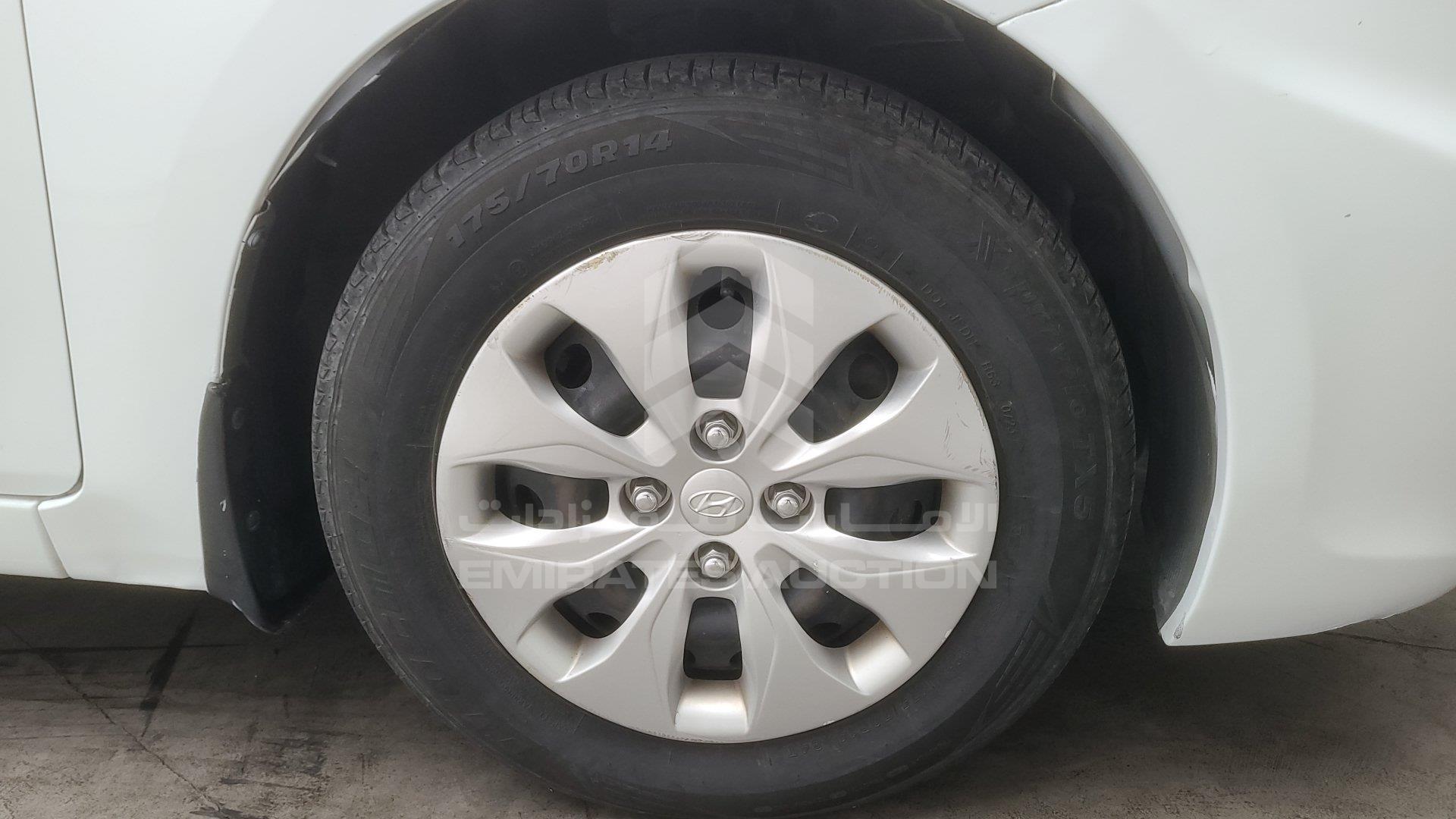 KMHCT41B9FU854395 - 2015 Hyundai Accent - #465312