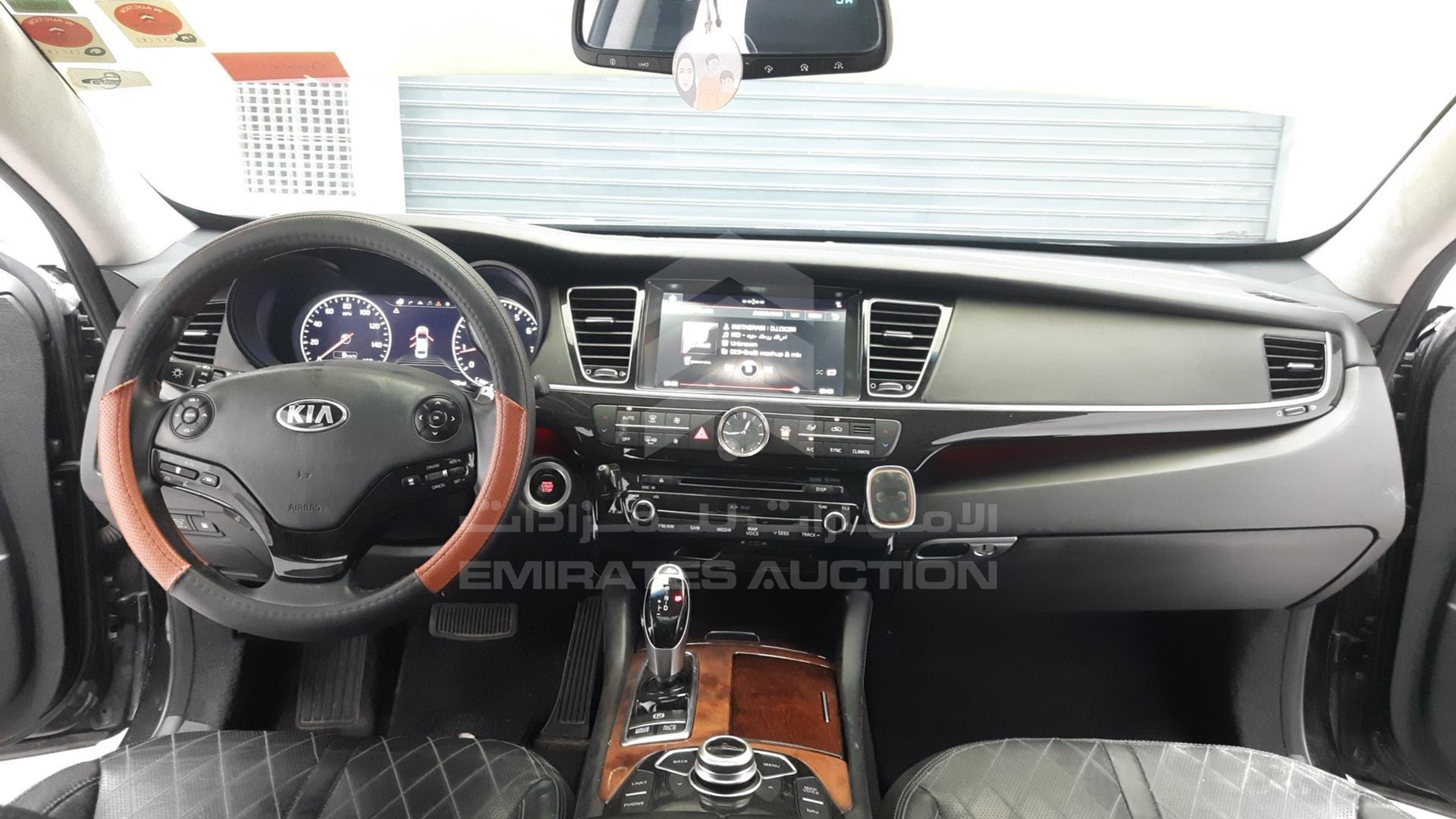 2016 KIA K 900 VIN: KNALW4D43G6028671