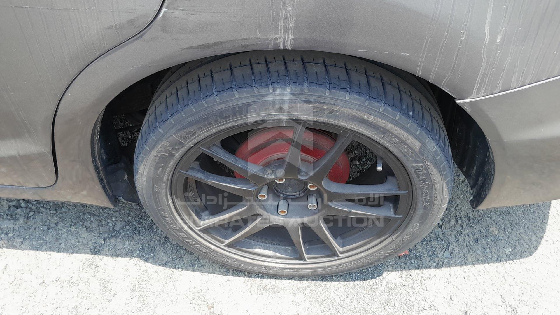 2015 HONDA CIVIC VIN: 19XFB2F52FE237057