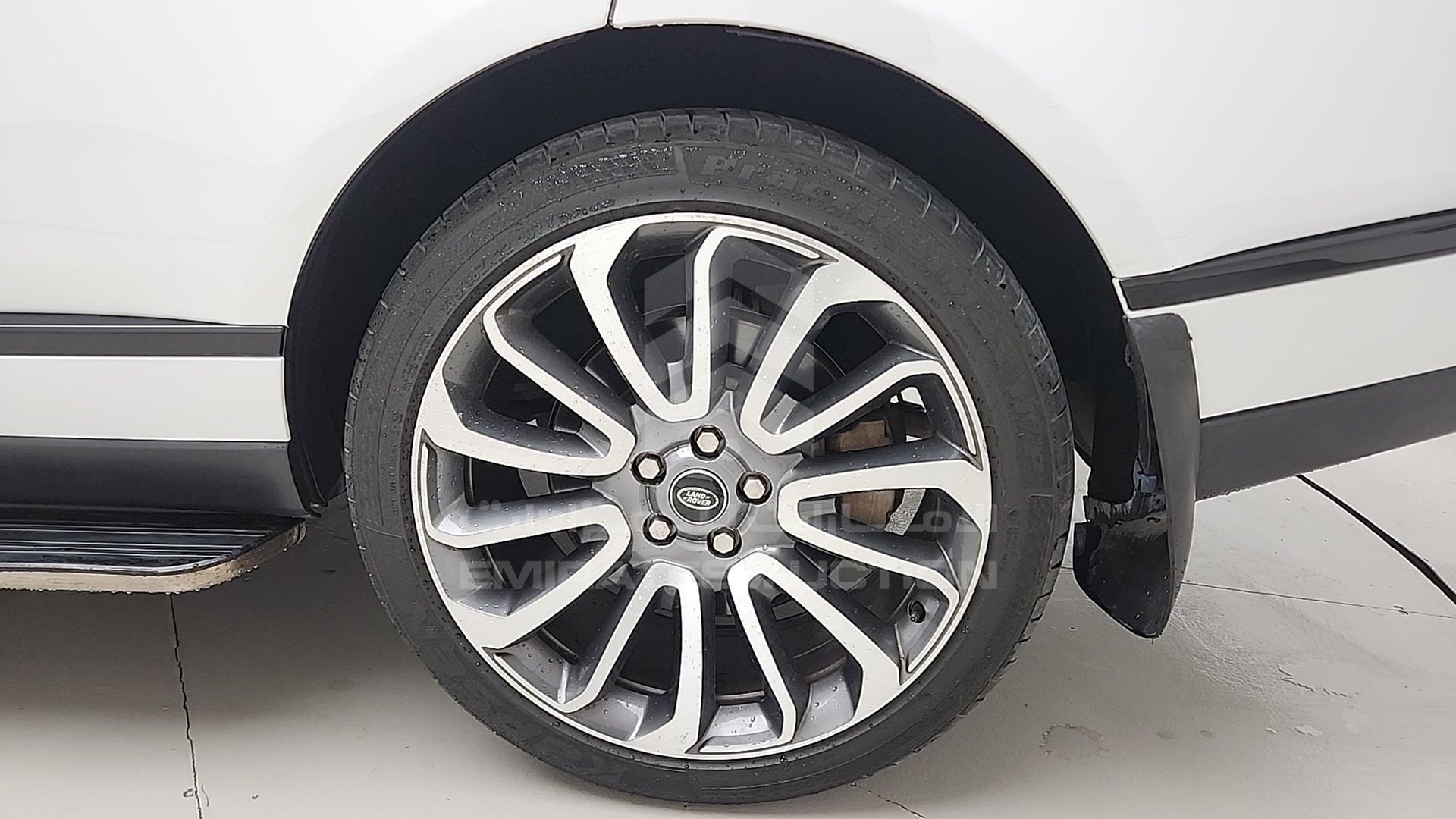 2014 RANGE ROVER VOGUE VIN: SALGA2EF8EA137587