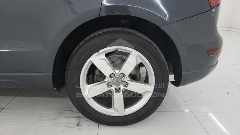WAUKF68R29A022132 Auction: EmiratesAuction Lot: 405536 WAUKF68R29A022132 Audi Q5 2009 GREY Photo 32