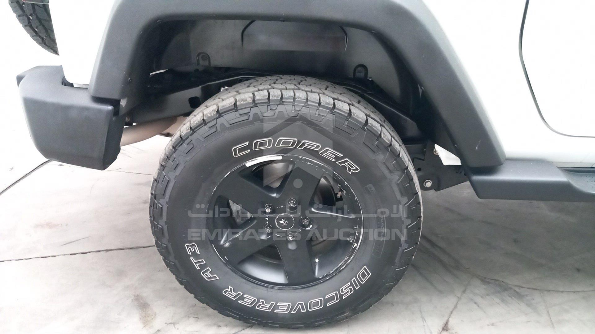2016 JEEP WRANGLER / VIN: 1C4BJWAGXGL165244