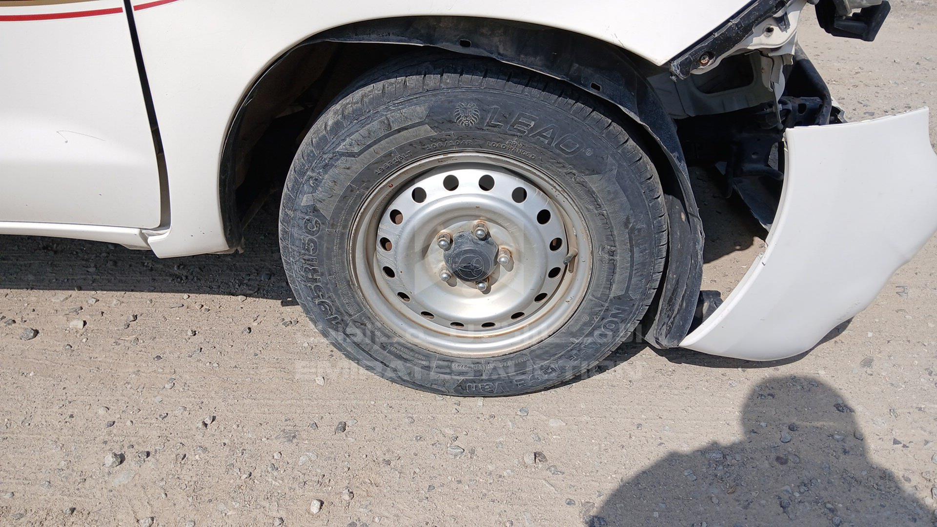2015 TOYOTA HILUX VIN: MR0EX12G1F2353265